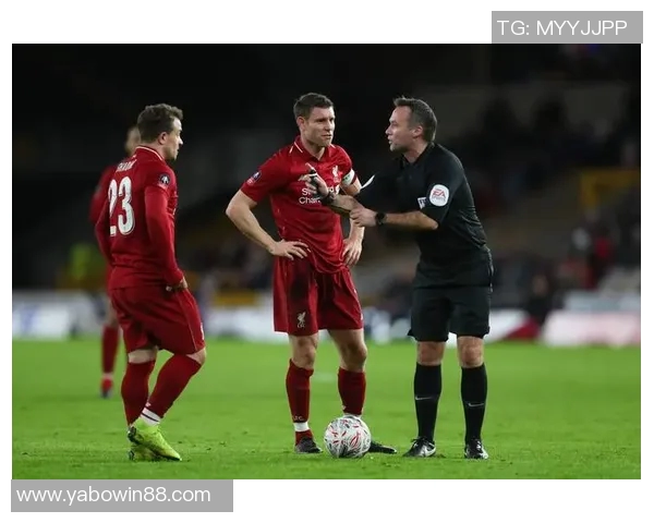 邓弗里斯脚踝恢复顺利期待对阵利物浦时能入选比赛名单